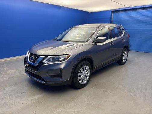 Gun Metallic 2017 Nissan Rogue S