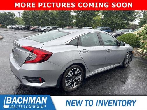 Lunar Silver Metallic 2017 Honda Civic EX-L