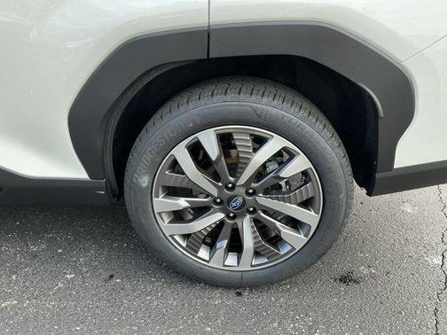 Crystal White Pearl 2026 Subaru Forester Touring