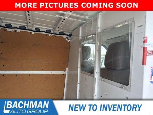 2016 Nissan NV Cargo NV1500 SV V6