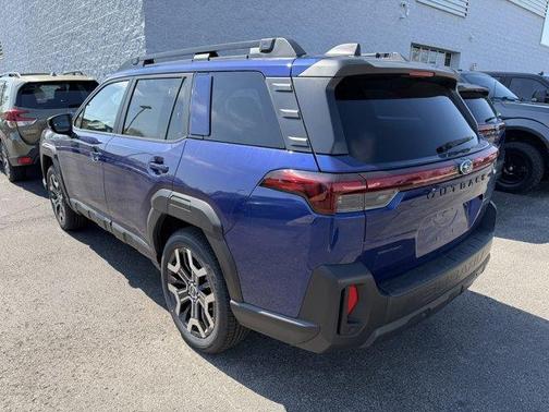 Sapphire Blue Pearl 2026 Subaru Outback Touring XT