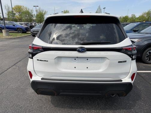 Crystal White Pearl 2026 Subaru Forester Sport