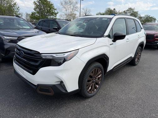 Crystal White Pearl 2026 Subaru Forester Sport