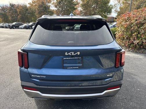 2025 Kia Sorento Hybrid EX
