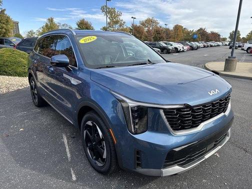 2025 Kia Sorento Hybrid EX