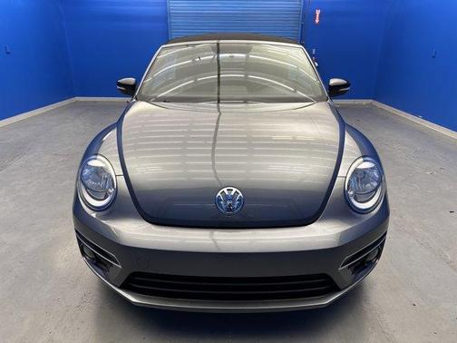 2013 Volkswagen Beetle 2.0T