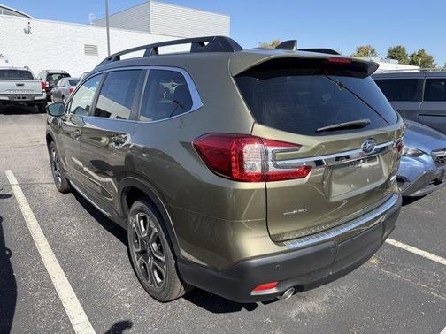 Autumn Green Metallic 2027 Subaru Ascent LIMITED