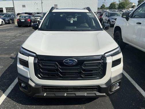 Crystal White Pearl 2026 Subaru Outback Premium