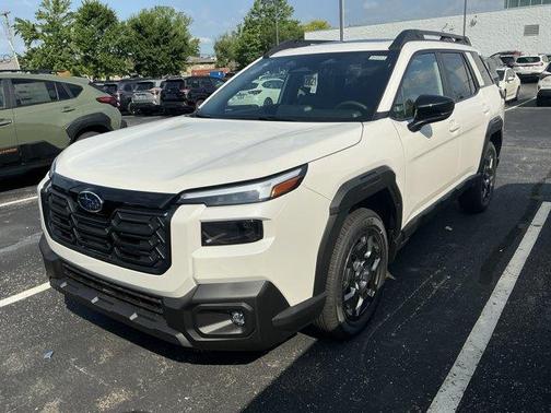Crystal White Pearl 2026 Subaru Outback Premium