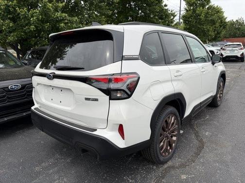 Crystal White Pearl 2026 Subaru Forester Sport