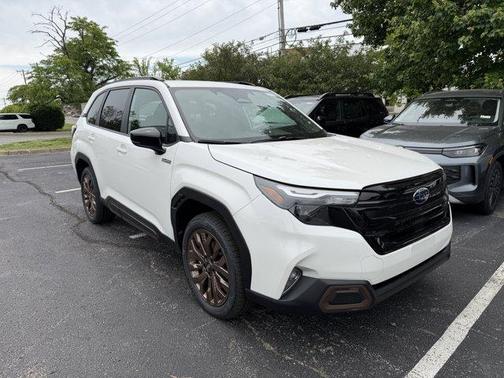 Crystal White Pearl 2026 Subaru Forester Sport