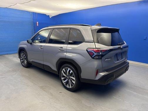 Riverrock Green 2025 Subaru Forester Touring