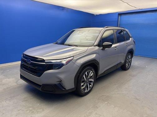 Riverrock Green 2025 Subaru Forester Touring