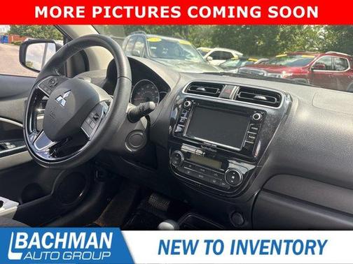 Pearl White 2018 Mitsubishi Mirage SE