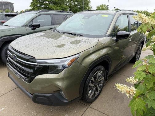 Autumn Green Metallic 2026 Subaru Forester Touring