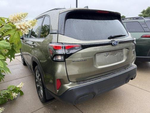 Autumn Green Metallic 2026 Subaru Forester Touring