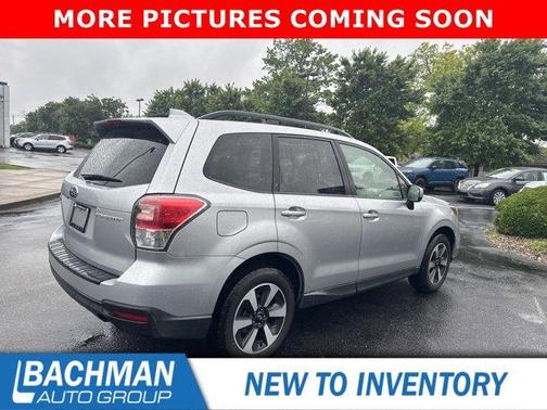 Ice Silver Metallic 2018 Subaru Forester 2.5i Premium