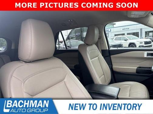 Iconic Silver Metallic 2020 Ford Explorer XLT