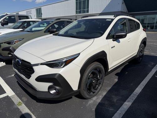 Crystal White Pearl 2026 Subaru Crosstrek Limited
