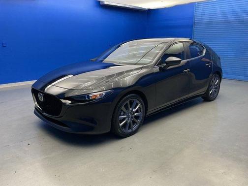 2023 Mazda Mazda3 FWD w/Preferred Package