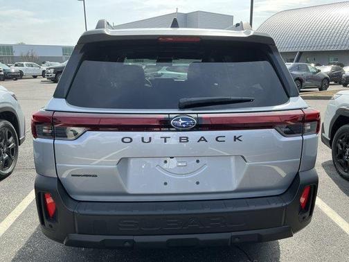 Ice Silver Metallic 2026 Subaru Outback Premium
