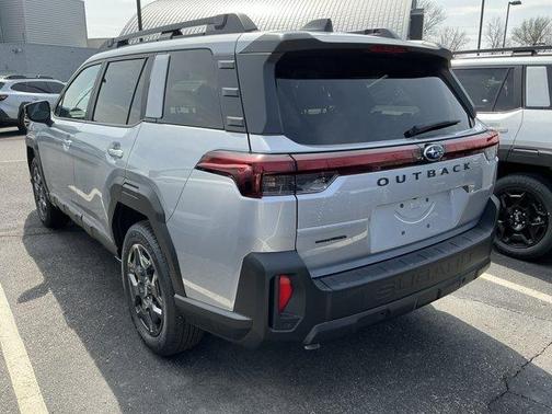 Ice Silver Metallic 2026 Subaru Outback Premium