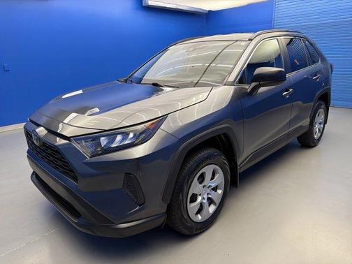 Magnetic Gray Metallic 2019 Toyota RAV4 LE