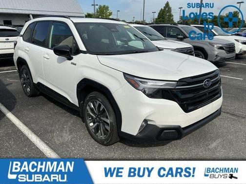 Crystal White Pearl 2026 Subaru Forester Touring