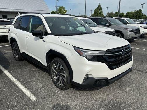 Crystal White Pearl 2026 Subaru Forester Touring