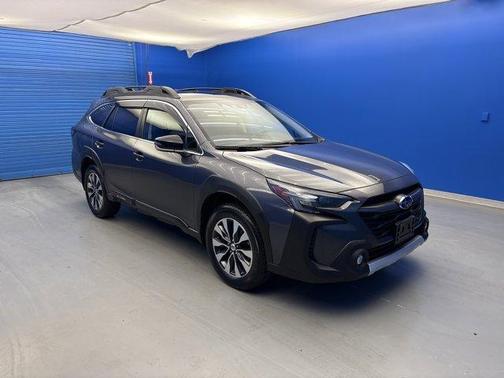 Magnetite Gray Metallic 2023 Subaru Outback Limited