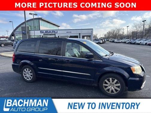 2014 Chrysler Town & Country Touring
