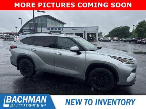 Celestial Silver Metallic 2023 Toyota Highlander Platinum