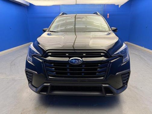 Crystal Black Silica 2023 Subaru Ascent Onyx Edition