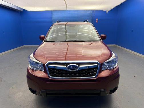 Venetian Red Pearl 2016 Subaru Forester 2.5i Limited