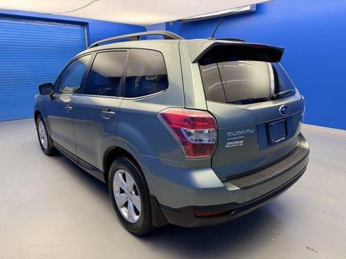 Jasmine Green Metallic 2014 Subaru Forester 2.5i Limited