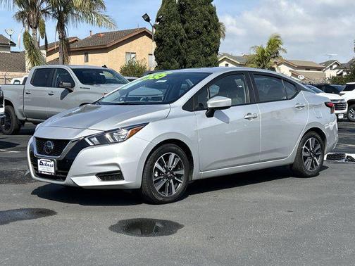 2022 Nissan Versa 1.6 SV