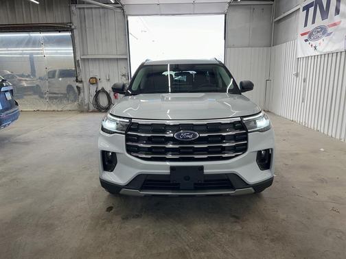 2026 Ford Explorer Active (200A)