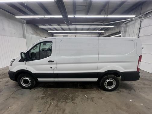 2025 Ford Transit-150 Base