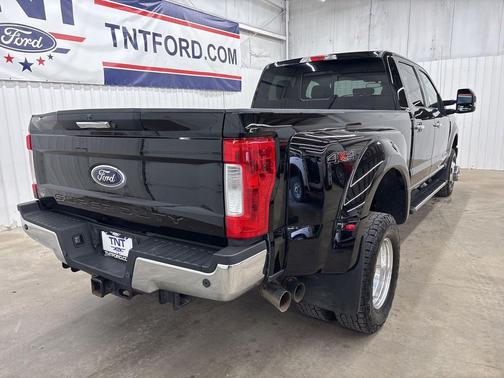 SHADOW BLACK 2017 Ford F-350 Lariat