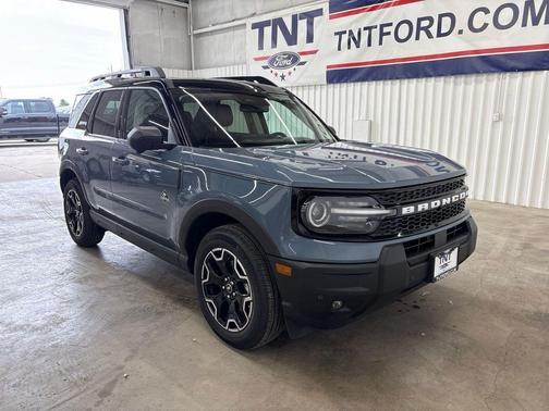 Azure Gray Metallic Tri-Coat 2025 Ford Bronco Sport Outer Banks