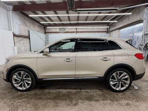 2017 Lincoln MKX Reserve