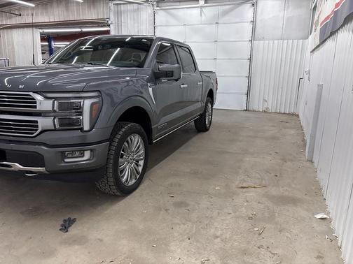 2024 Ford F-150 Platinum