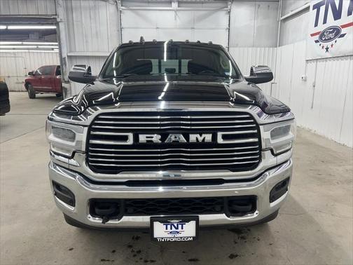 2021 RAM 3500 Laramie Crew Cab 4x4 6'4' Box