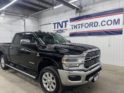 2021 RAM 3500 Laramie Crew Cab 4x4 6'4' Box