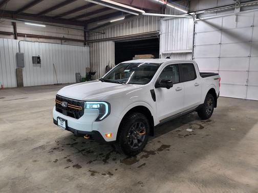 OXFORD WHITE 2025 Ford Maverick Tremor