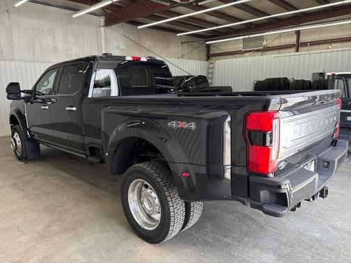 AGATE BLACK 2026 Ford F-450 Platinum