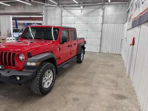 2020 Jeep Gladiator Sport S