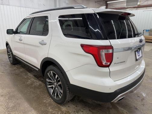 2016 Ford Explorer Platinum
