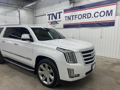 2017 Cadillac Escalade ESV Luxury