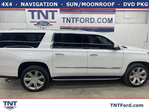 2017 Cadillac Escalade ESV Luxury